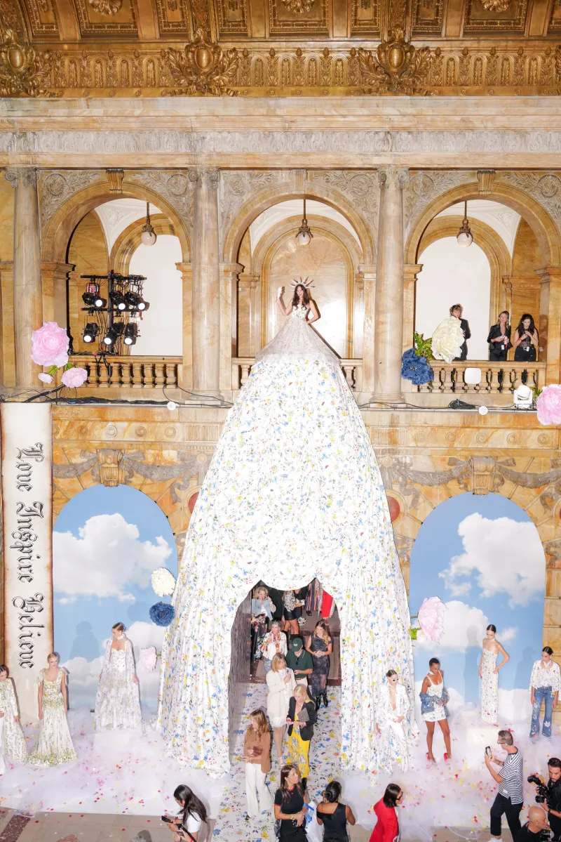 Alice + Olivia Spring 2026 Ready-to-Wear Collection